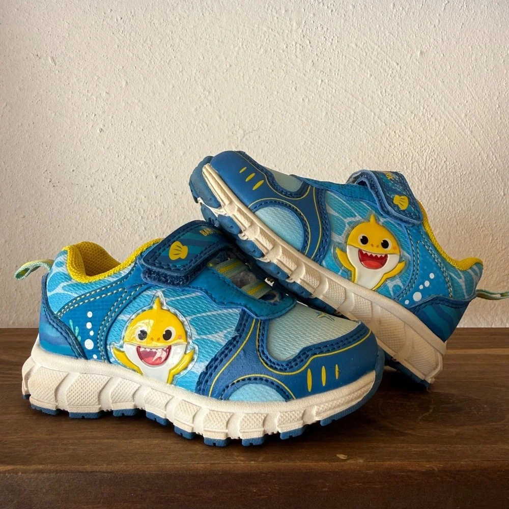 Baby Shark Toddler Sneakers Size 6 Blue Hook & Loop Nickelodeon Pinkfong